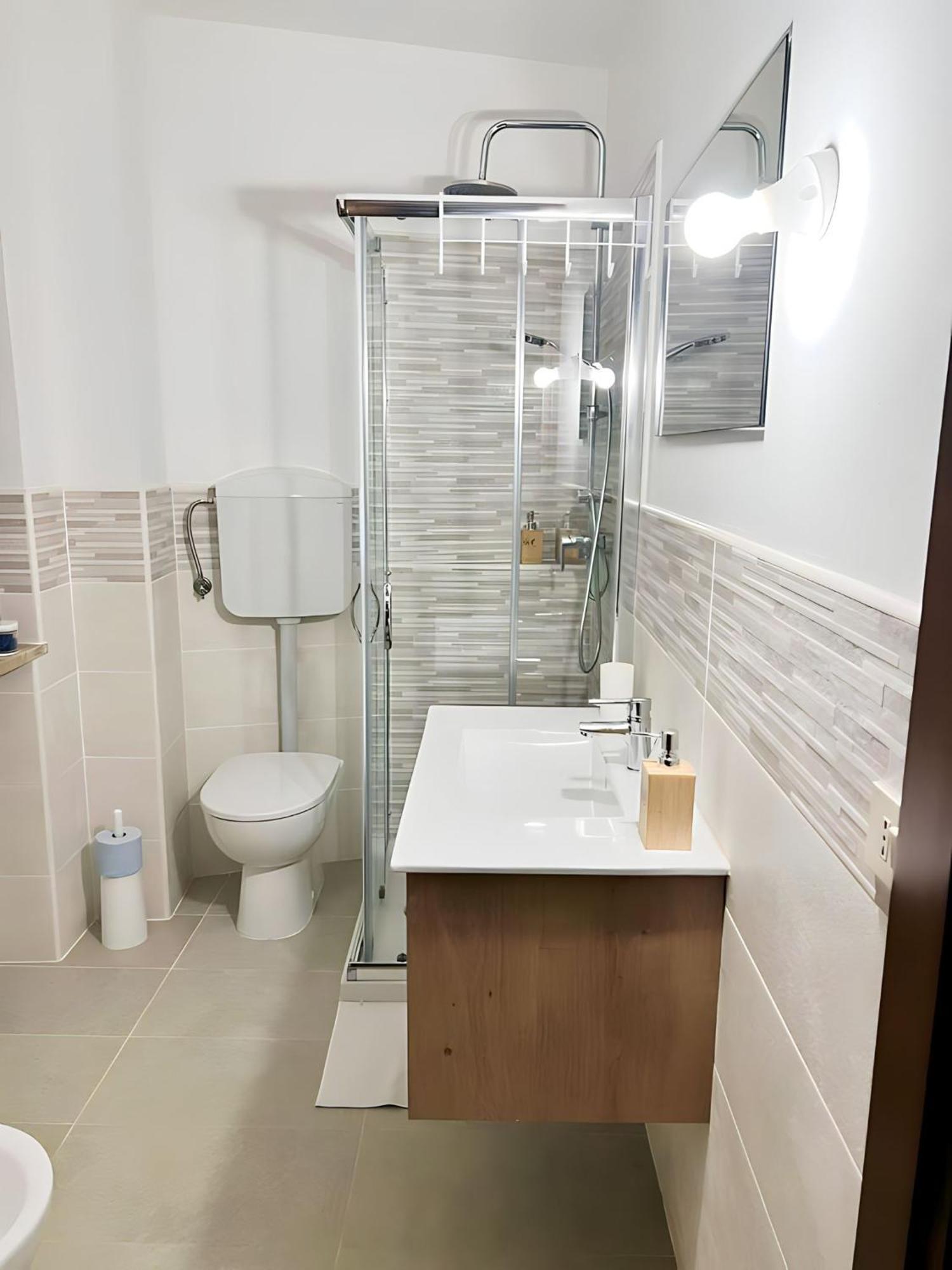 Gorizia Holiday Inn Rastello Suite エクステリア 写真
