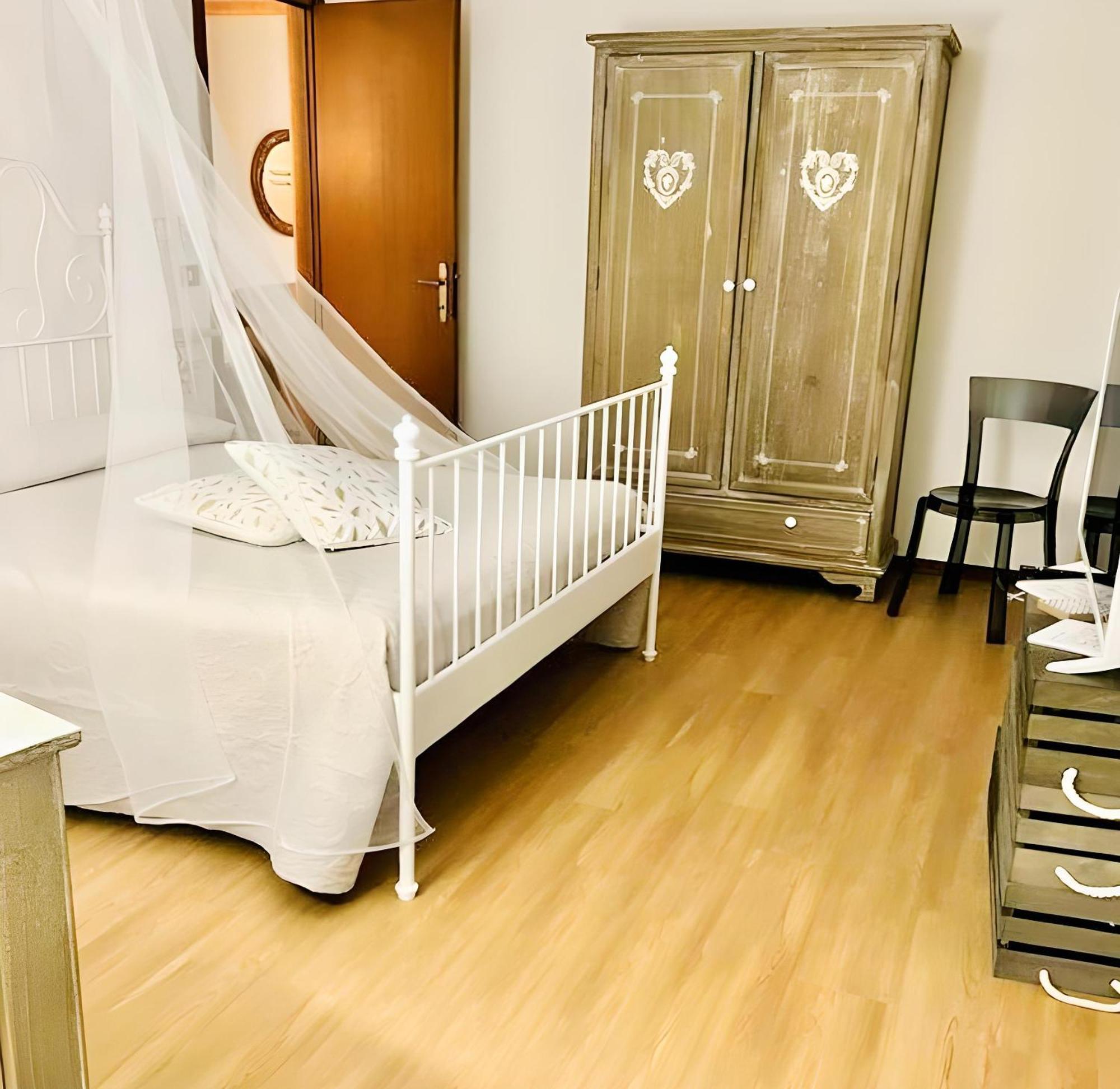 Gorizia Holiday Inn Rastello Suite エクステリア 写真